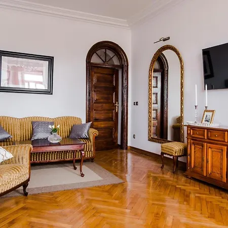 HALBY Luxury Rooms Chmielna 73B-2